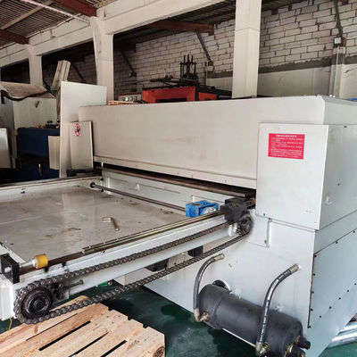 Machine hydraulique à haute vitesse de découpe de feuilles de plastique à haute force de coupe