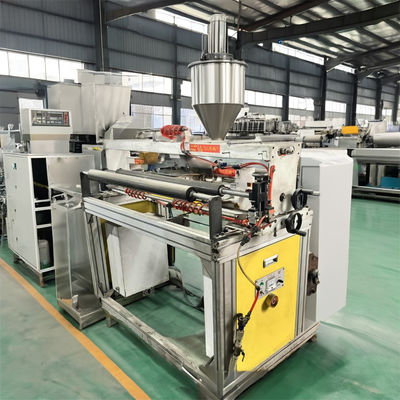 Extrudeuse de plastique personnalisée avec système de contrôle PLC Augmentez votre efficacité de production avec la machine d'extrusion de plastique