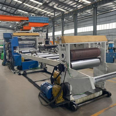 Système de chauffage électrique Extrudeuse à vis unique en plastique avec PLC et tête d'extrusion personnalisée