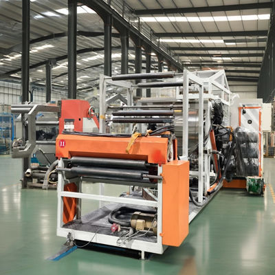 Machine d'extrusion en plastique à haut rendement avec alimentation 380V et système de commande PLC