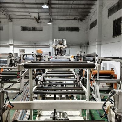 33 1 Extrudeuse à vis de longueur de plastique avec système de chauffage électrique personnalisé