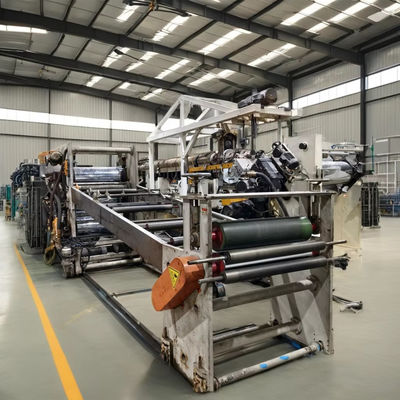 Machine d'extrusion de plastique professionnelle de grande capacité pour une production supérieure et de plastique