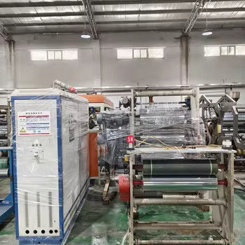 Machine d'extrusion plastique à vis personnalisée à haut rendement pour la production de PP PS