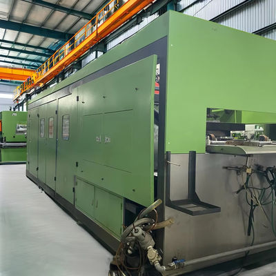 Machine de moulage à grande vitesse de plastique thermoformant à trois stations à pression positive et négative