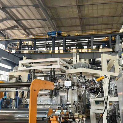 Deux moteurs auxiliaires Machine d'extrusion plastique Extruseuse en plastique avec conception de vis personnalisable