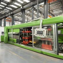Machine de thermoformage utilisée pour la fabrication de plateaux en plastique dans les PPPPS Types Machine de thermoformage en plastique